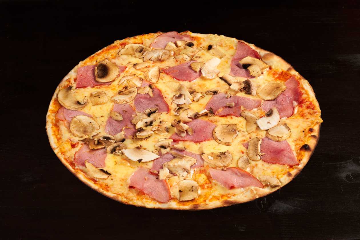 Capricciosa pizza
