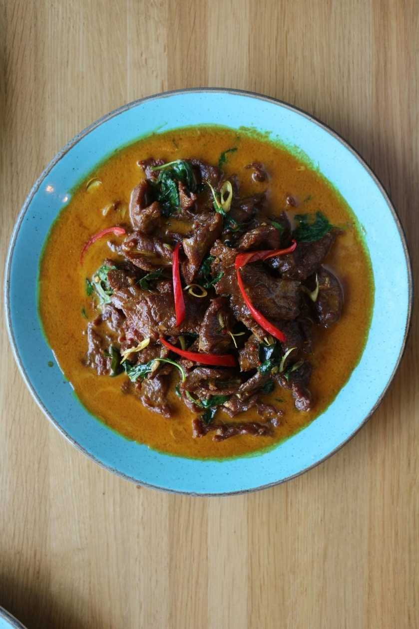 Phad Phed Neua 🌶️