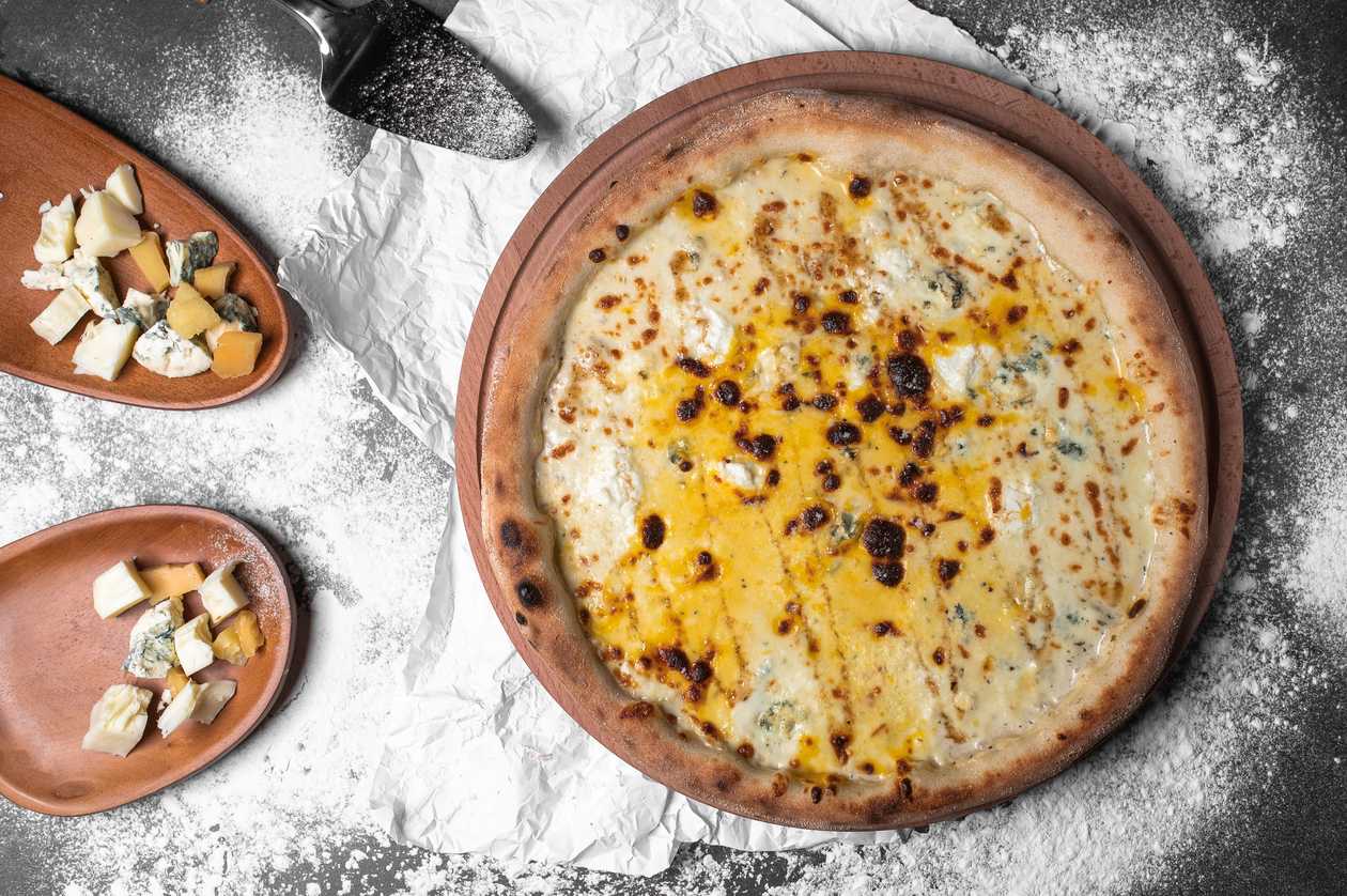 Super Cheese Pizza