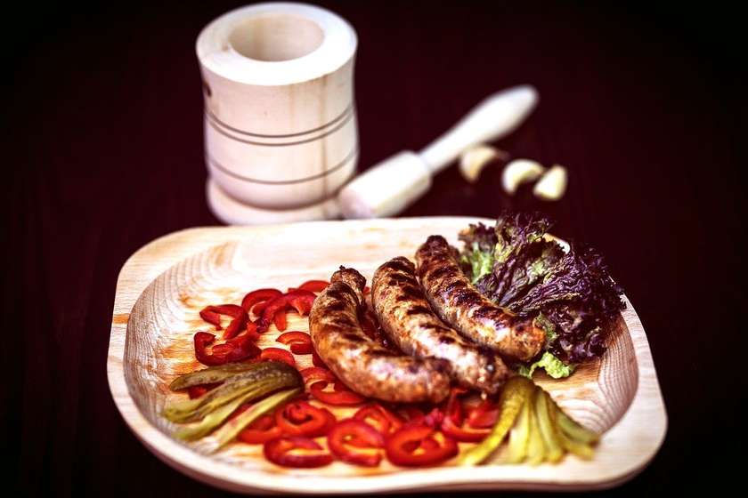 Cârnați fumați in casă-200g