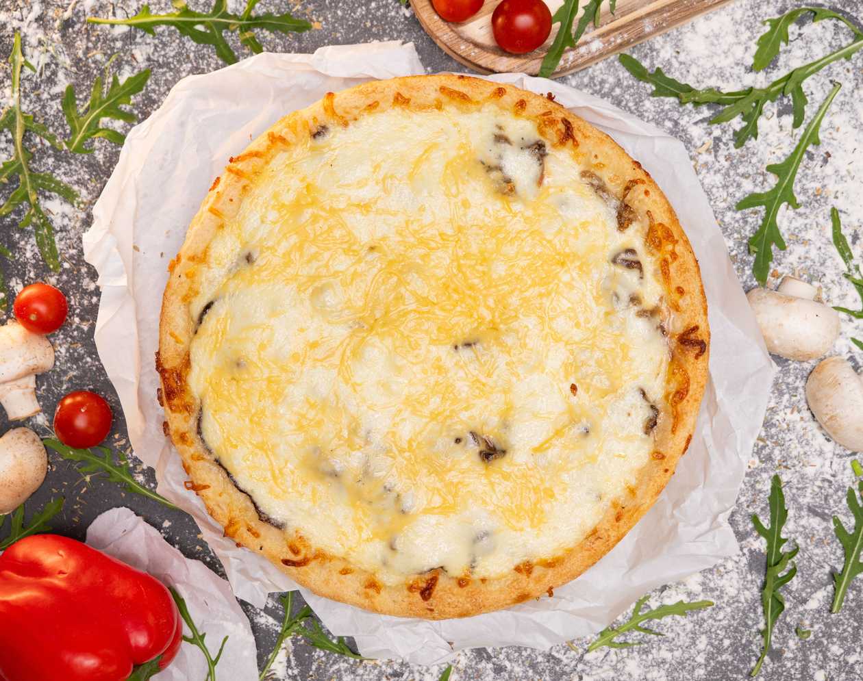 Meatball Bacon Pizza