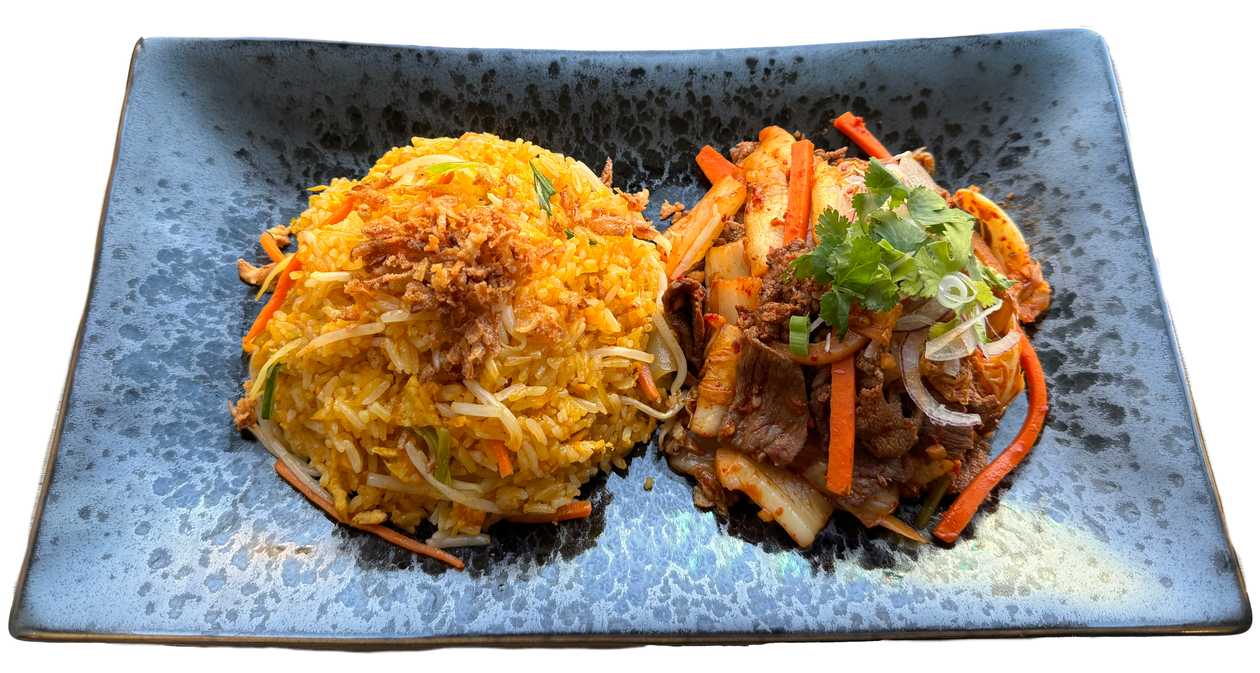 Cơm Rang Kimchi Chicken Thigh