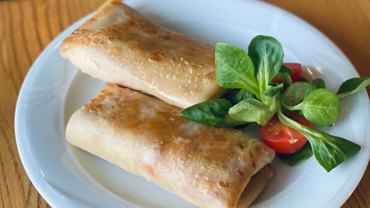 Pancakes with Ham and Cheese (2pcs)