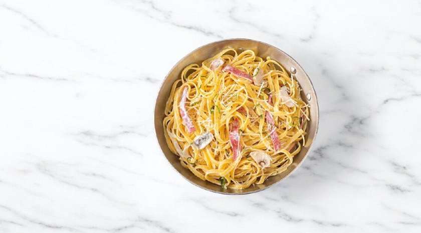 Fettuccine Alfredo