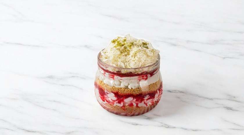 Böyürtkənli Soyuq Cheesecake