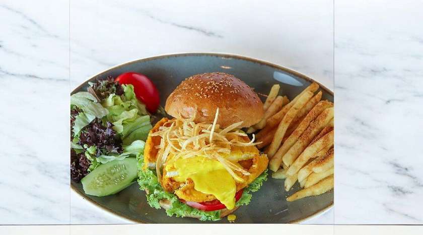 Crispy Toyuq Burger
