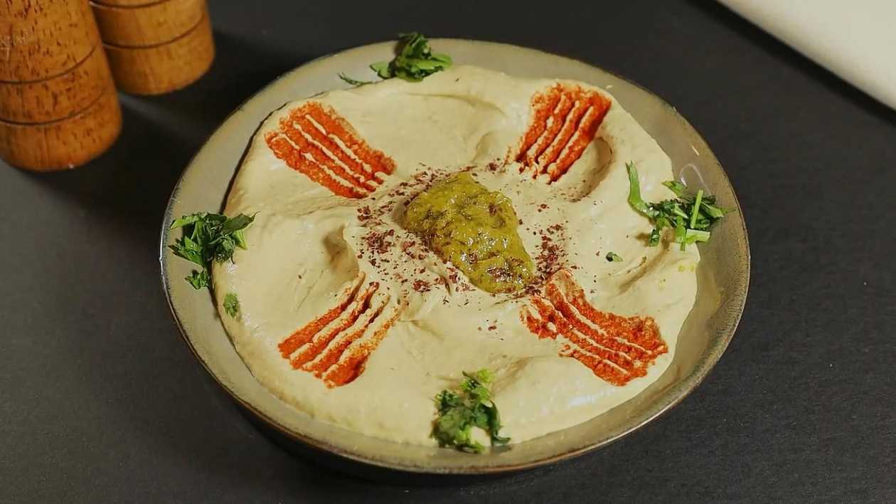 Pesto Hummus