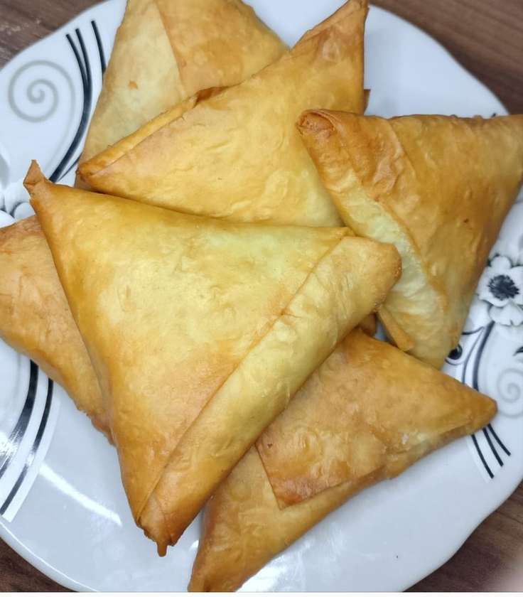 Vegetable Samosa ( 5 pieces )