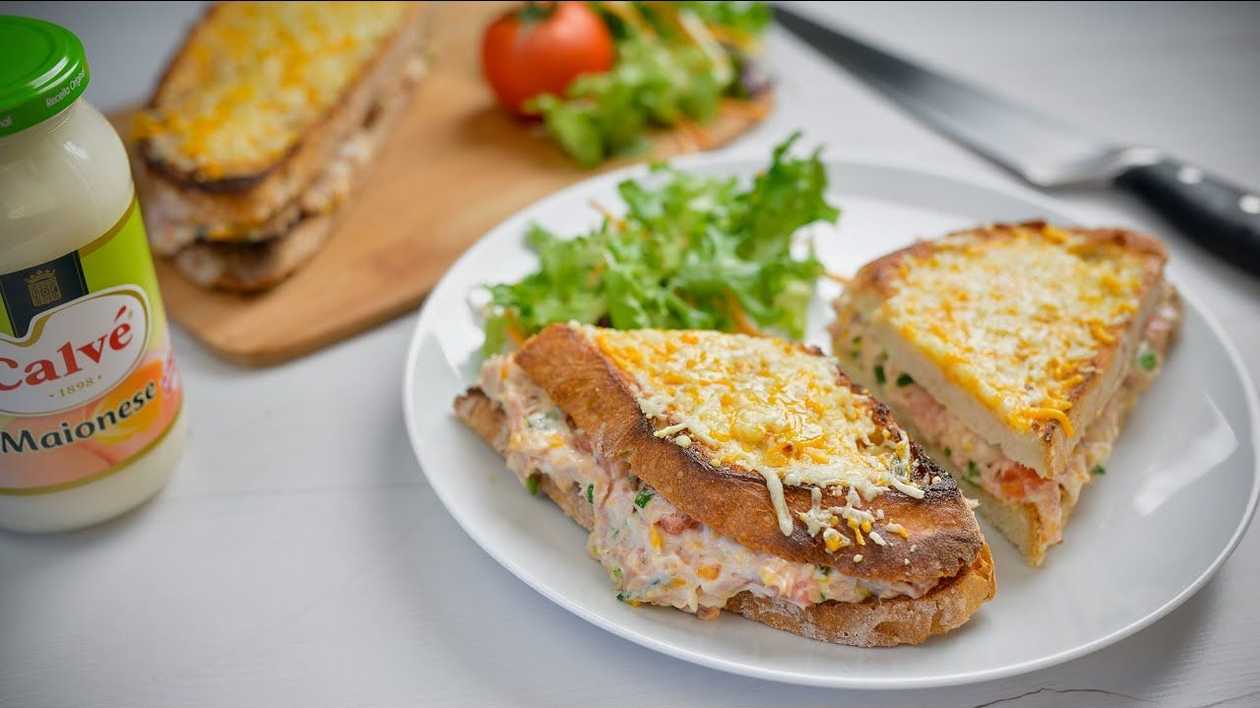 Tuna Toast