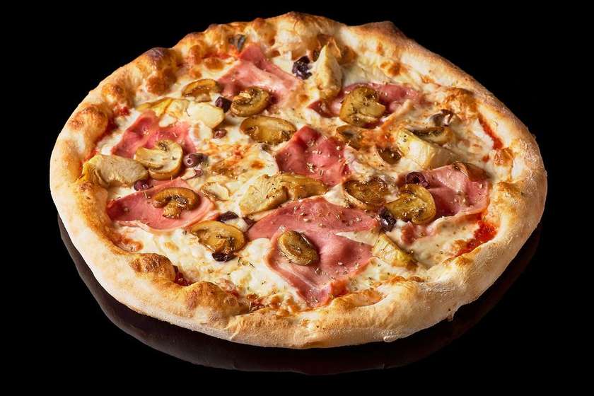 Capricciosa Pizza