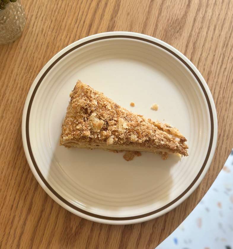 Napoleon Cake Classic  1 piece