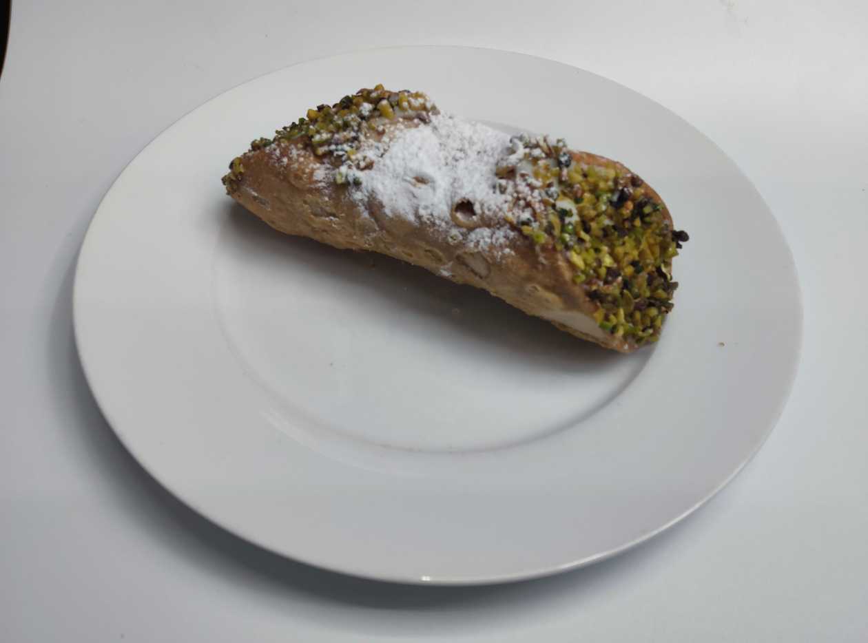 CANNOLO PISTACCHIO