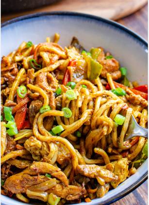Chicken Singapore Noodles