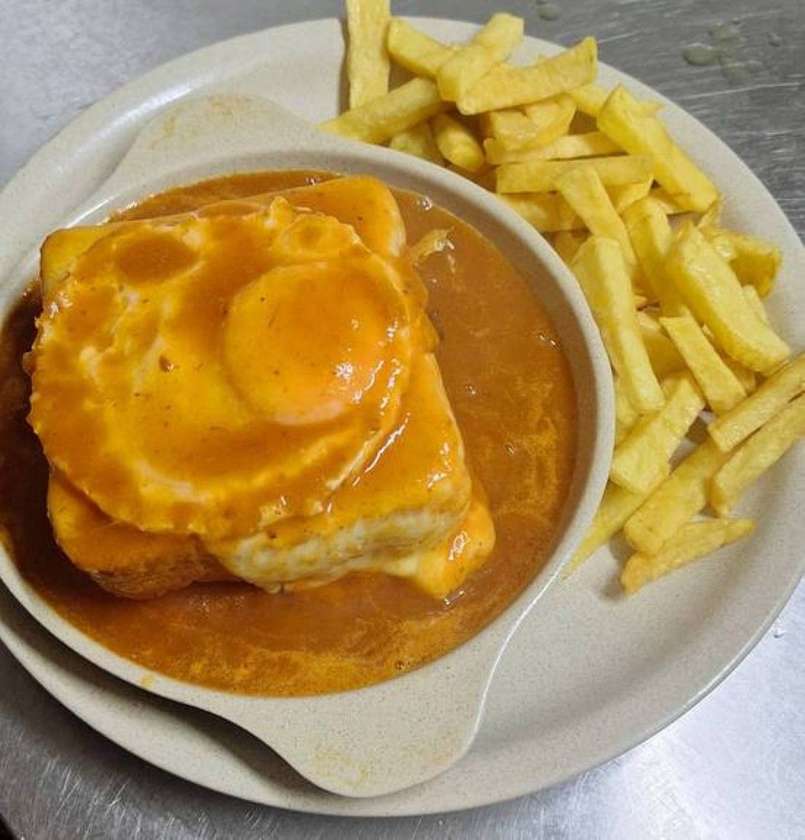 Francesinha with Fries