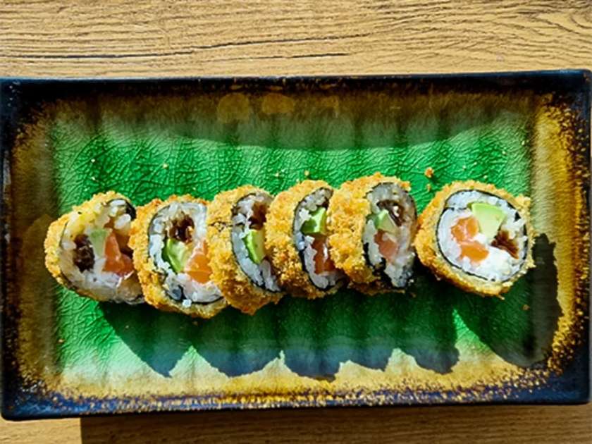 Futomaki Salmon Tempura