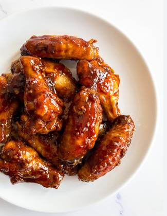 Chicken Wings in Sweet Garlic Sauce