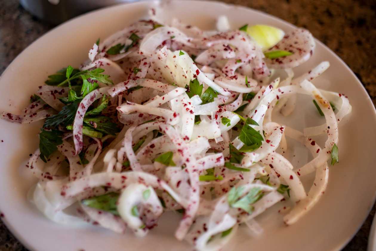 Salata de ceapa cu sumac
