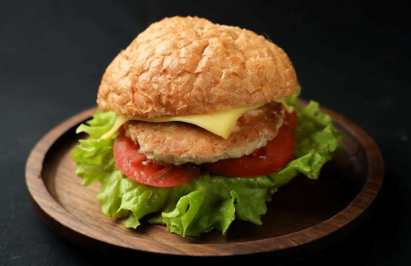 Toyuq burger