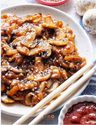 Mushroom in Schezwan Sauce
