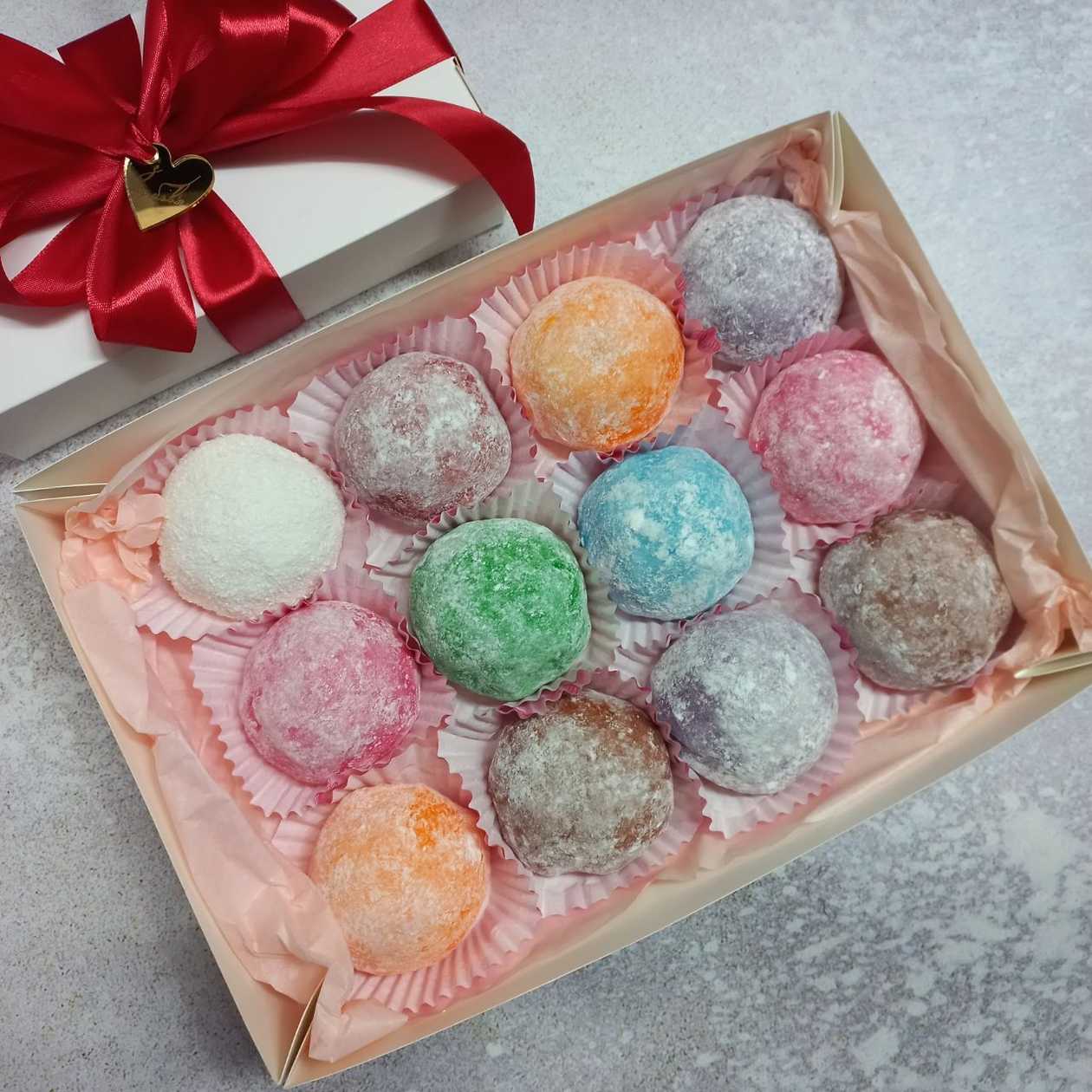 Festive Assorted Mochi (12 pieces)