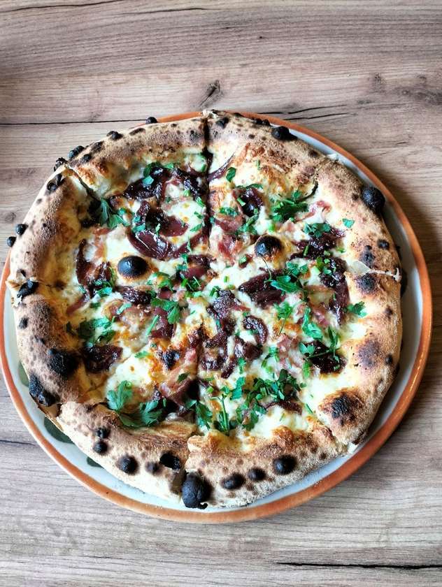 Cipolla Pizza