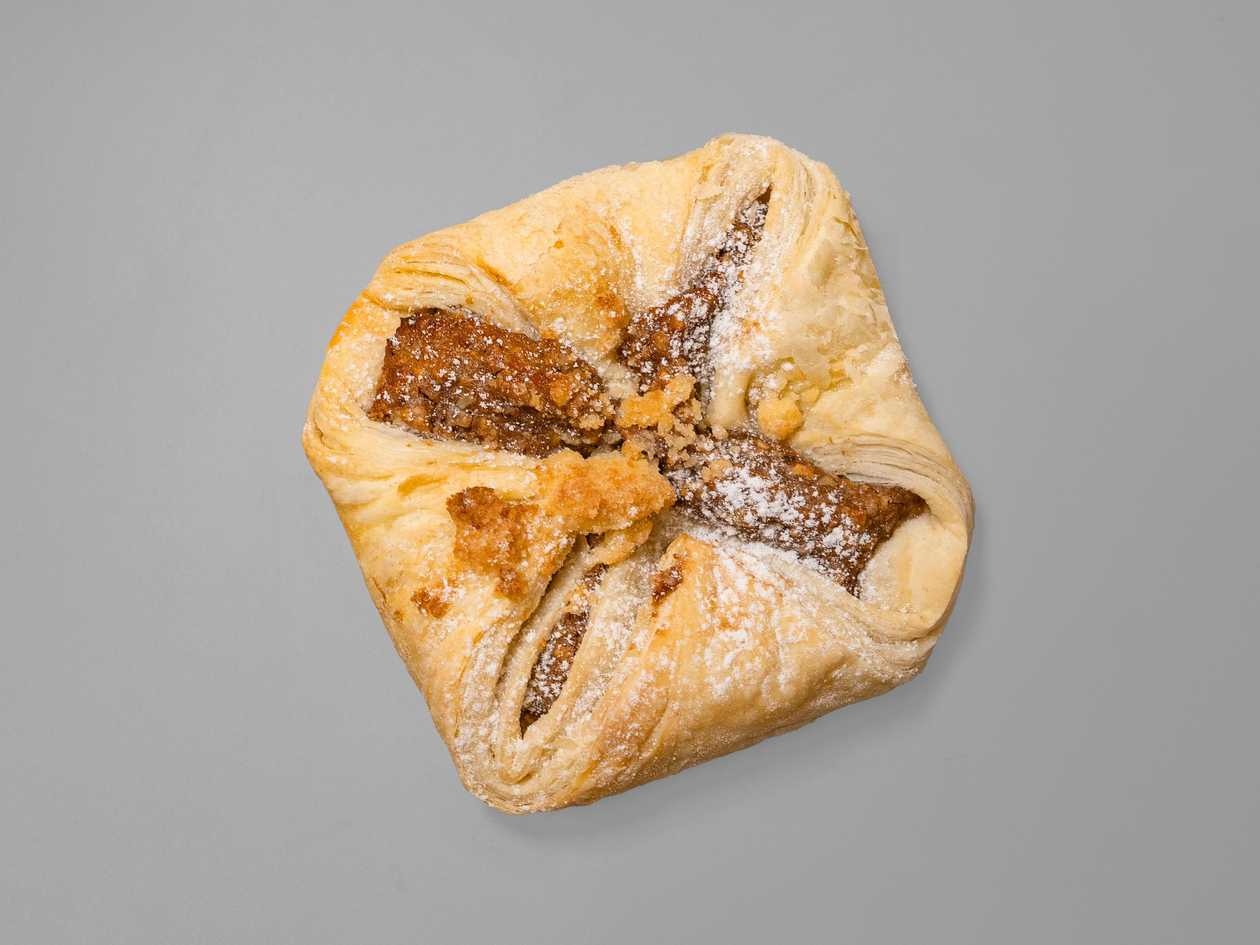 Walnut Puff Pastry Pocket