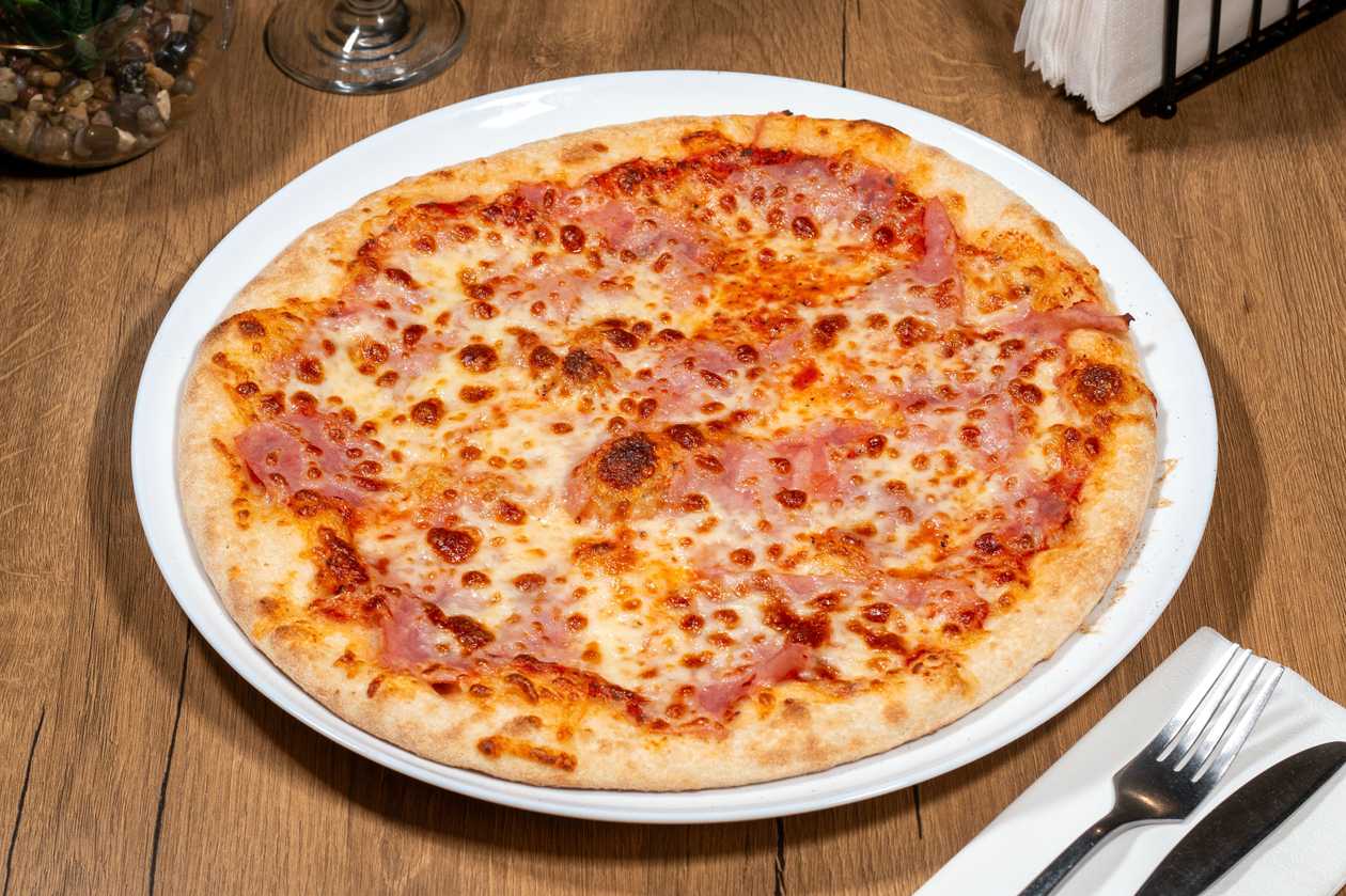 1+1 Free: Pizza Prosciutto