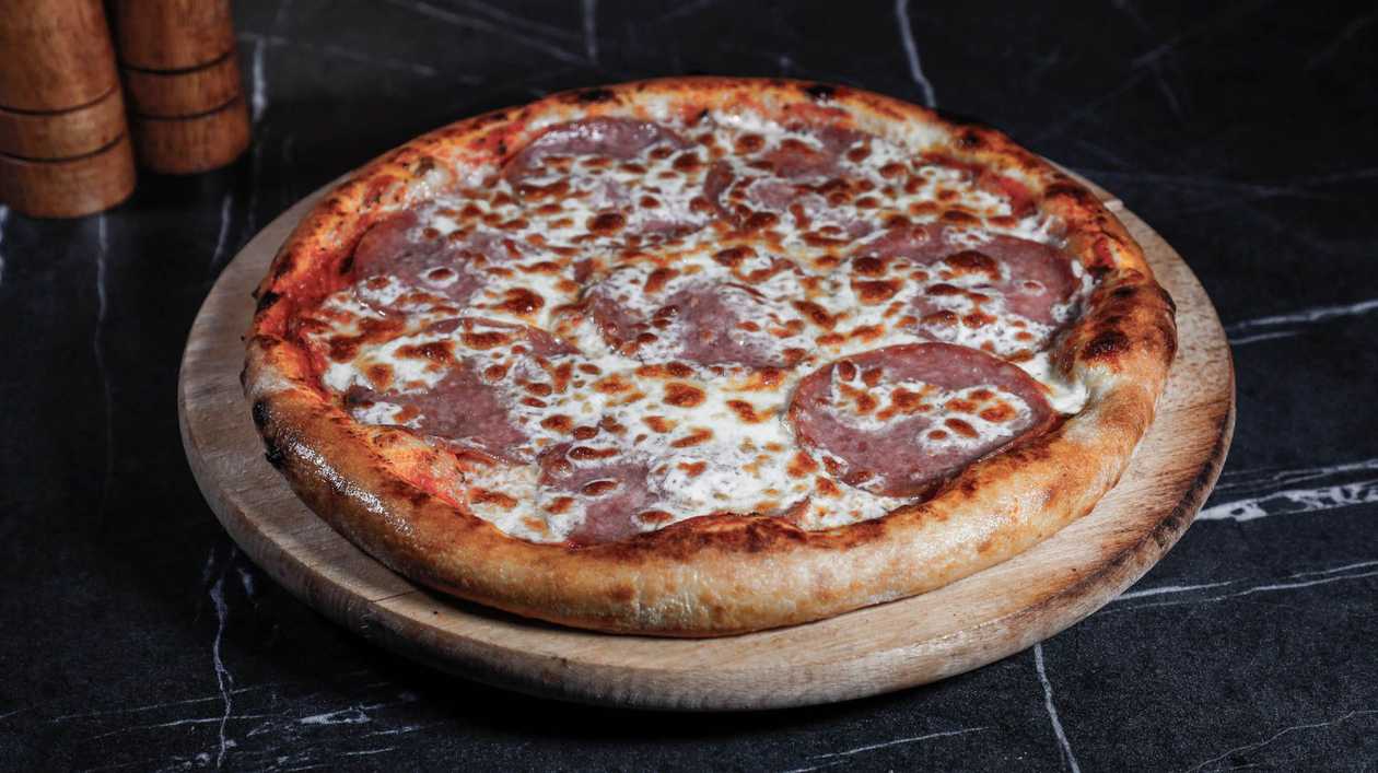 Pizza salami