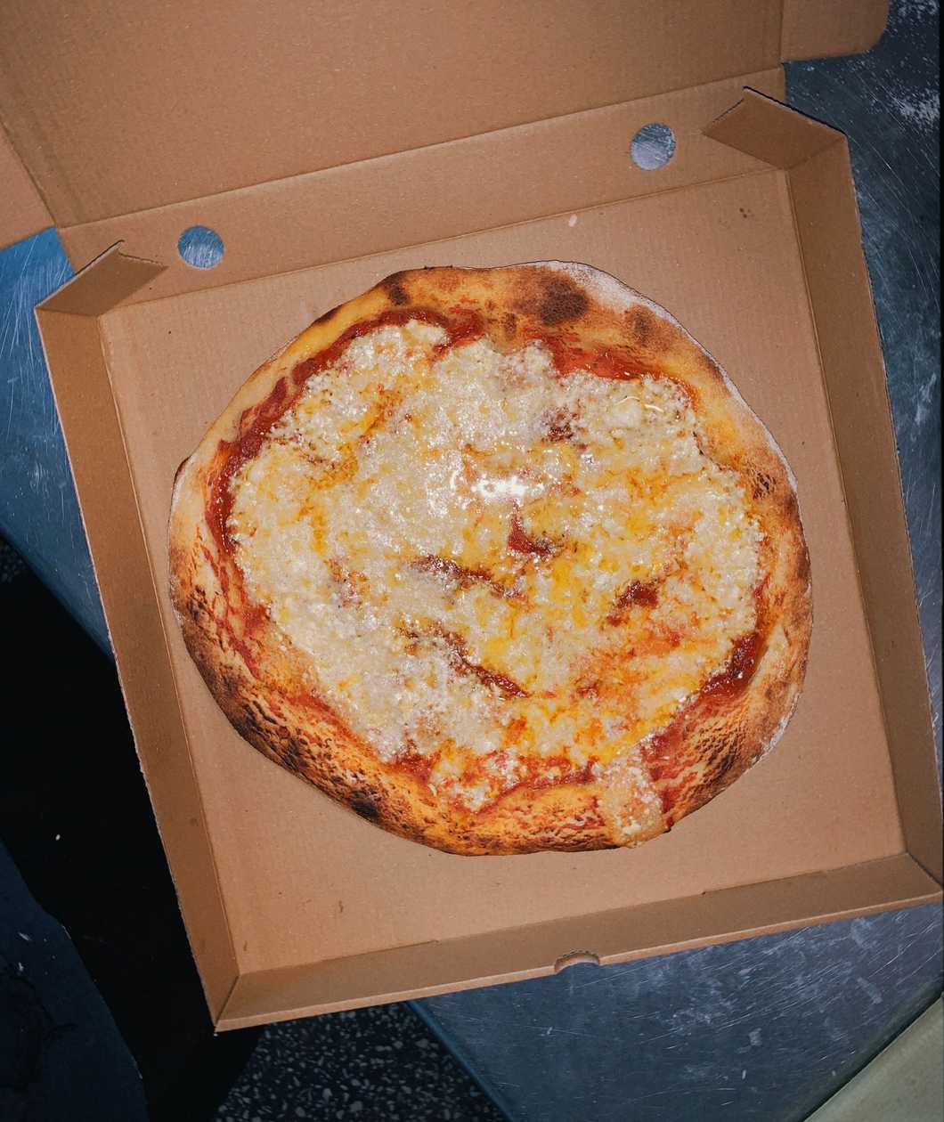 cheese pizza