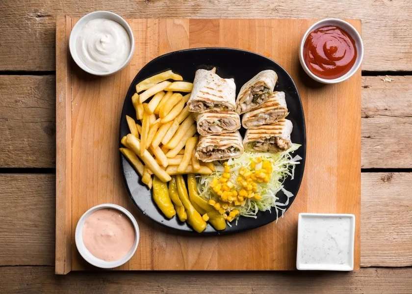Filalei Classic Shawarma Meal