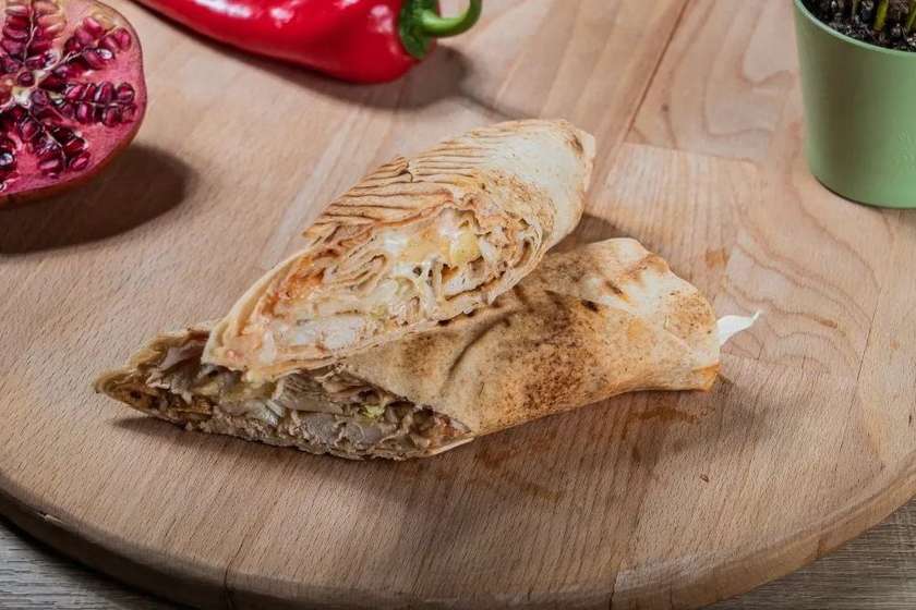 Grilled Chicken Breast in a Pita Bread