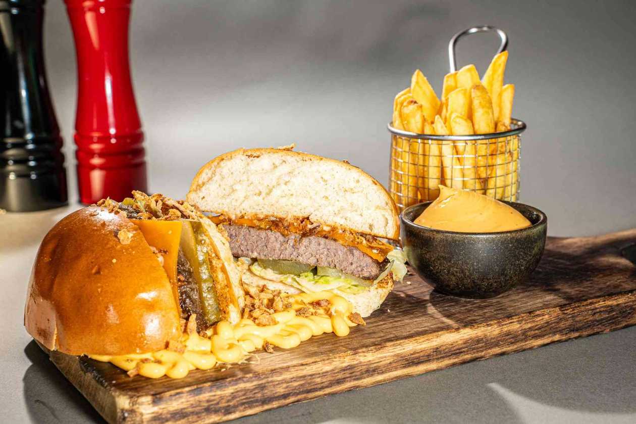 Meniu CHEESE BURGER