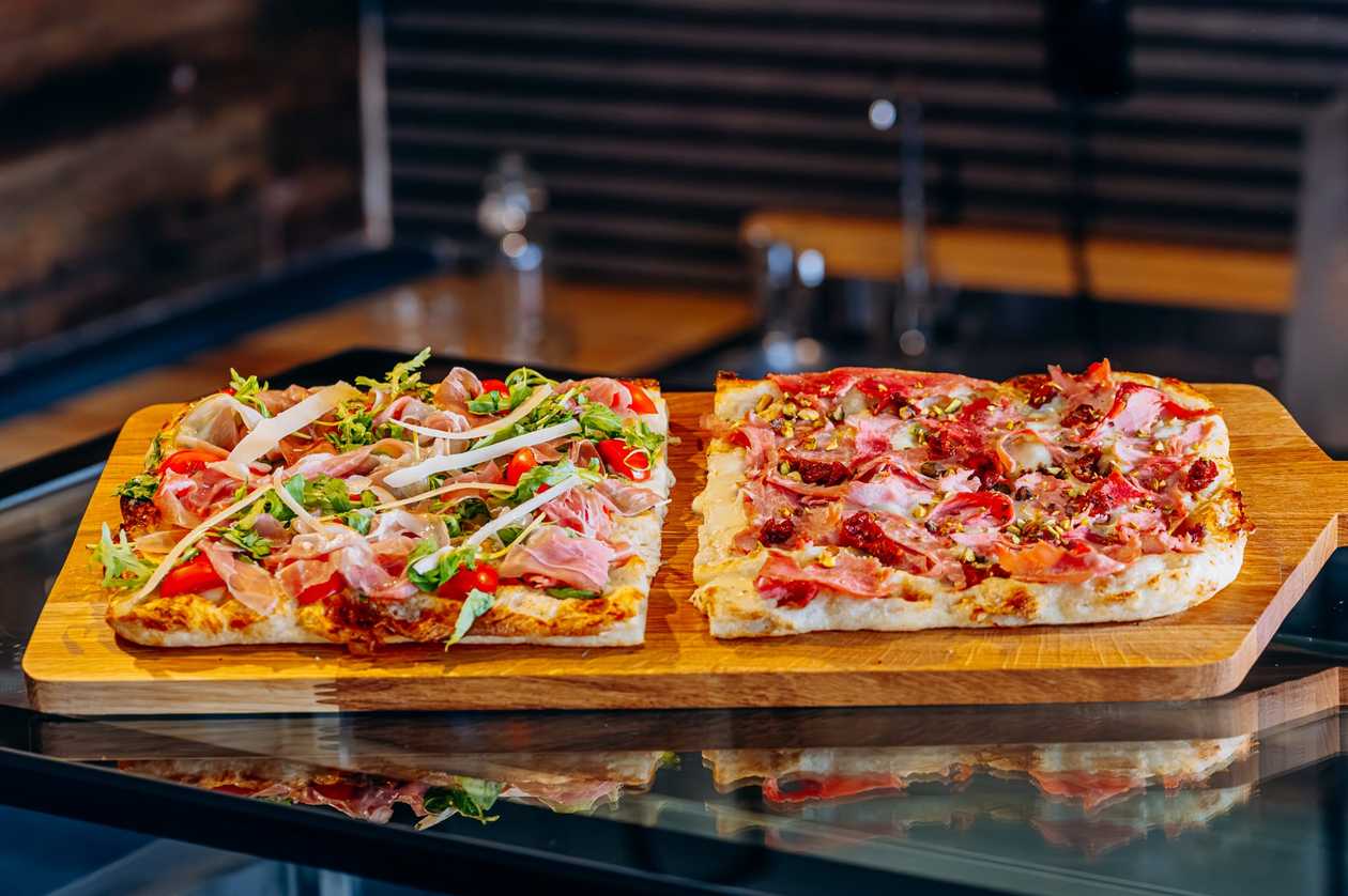 Pizza Cotto Slice