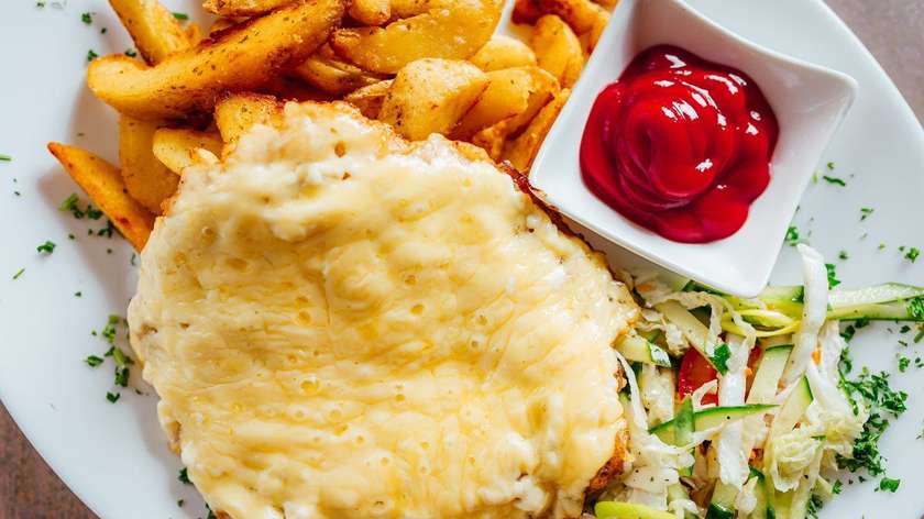 Свиная отбивная с сыром