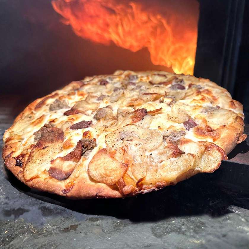 Tal-Mekren Ftira (Mekren's Special)