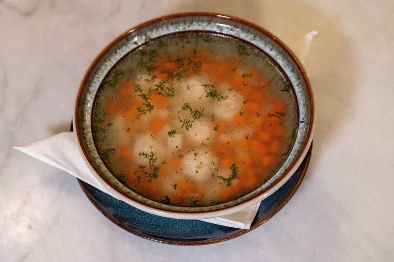 CHICKEN BROTH