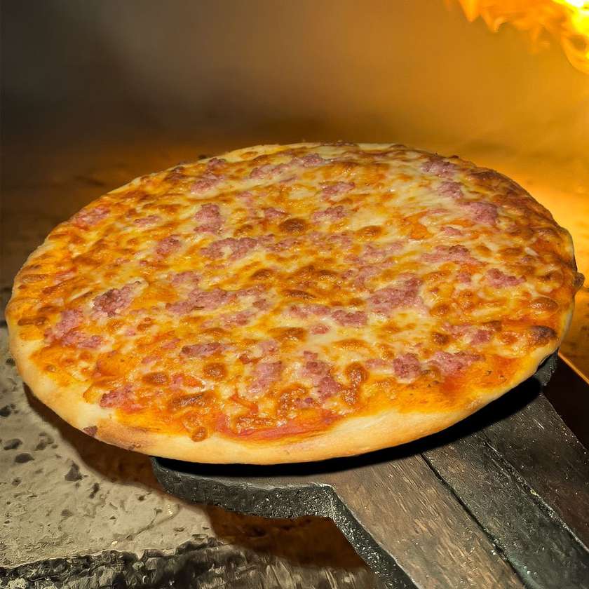 Bacon Feast Pizza
