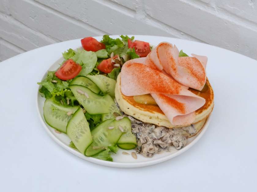 Pancakes with mashrooms and turkey ham