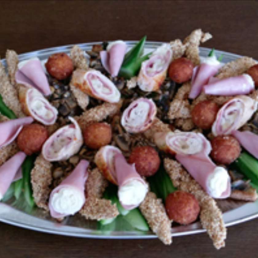 Chicken Shanghai platter with French fries