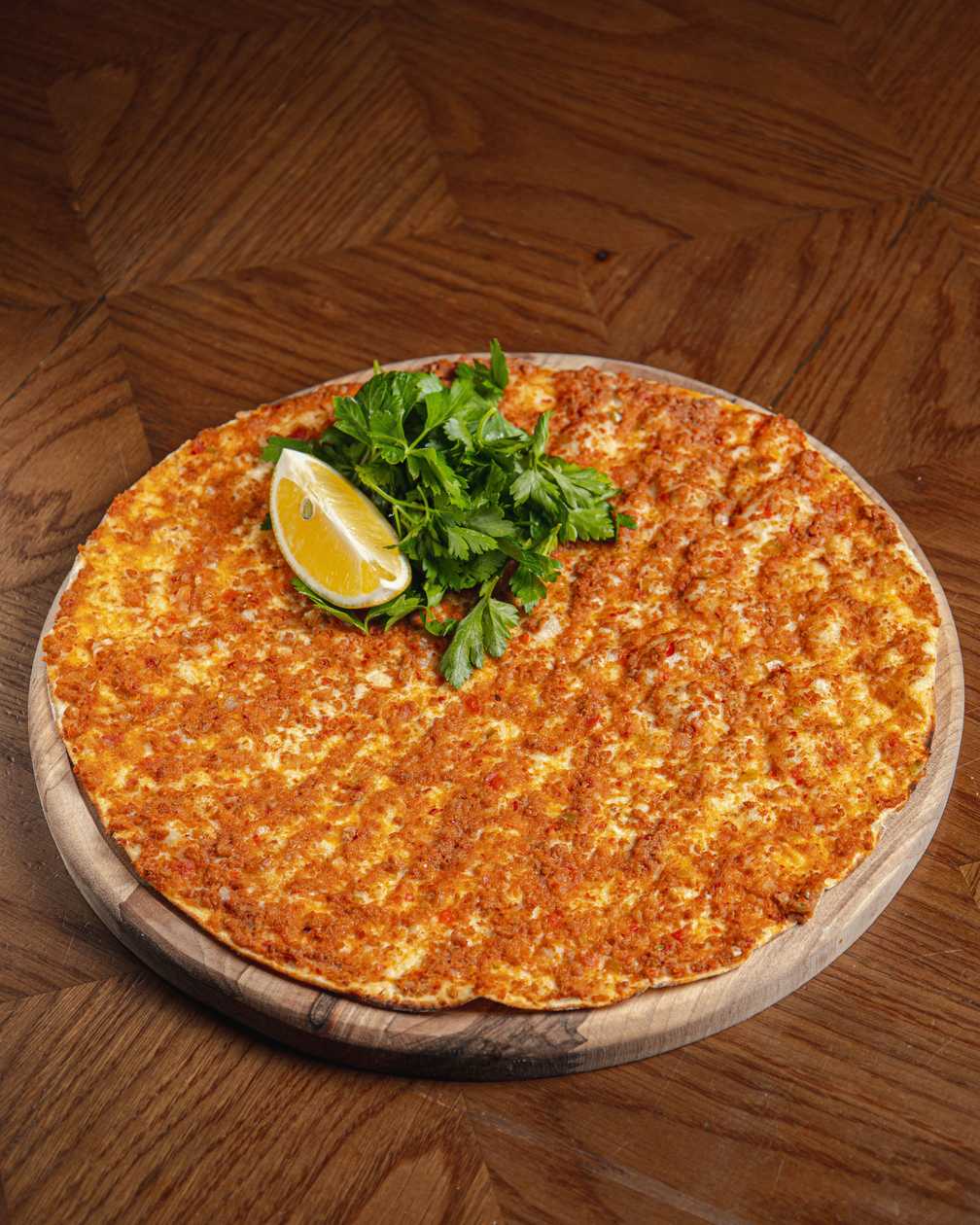 Simple Lahmacun