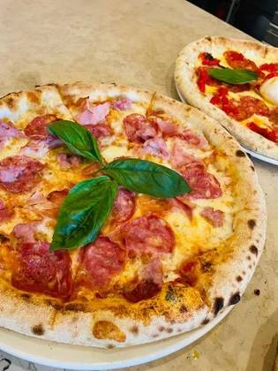 Pizza canibale italiana