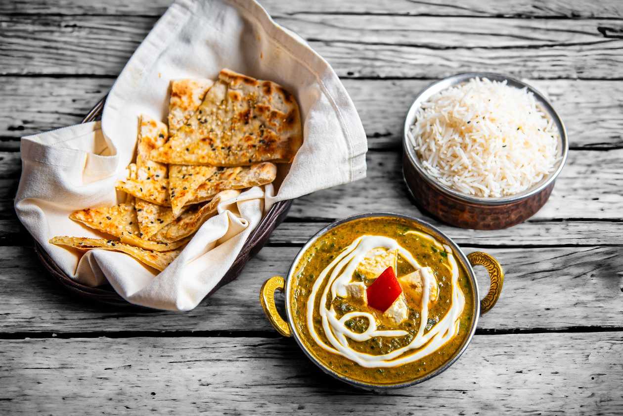 Chicken korma, Cheese garlic Naan and Rice