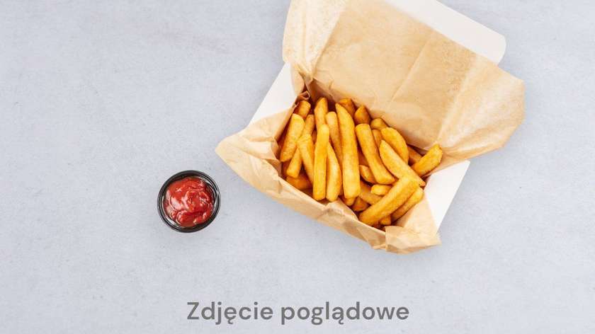 Fries with ketchup