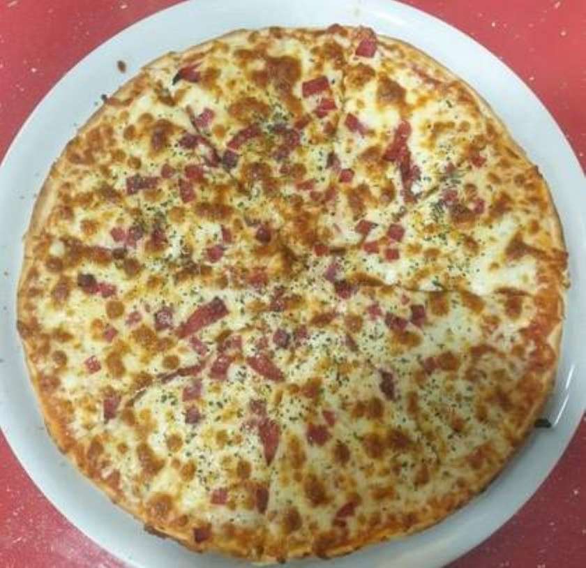 SALAMI PIZZA