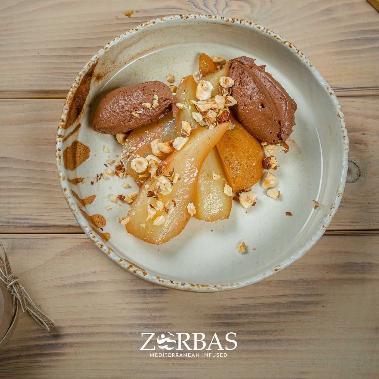 Pear In Wine With Chocolate Mousse 200 g