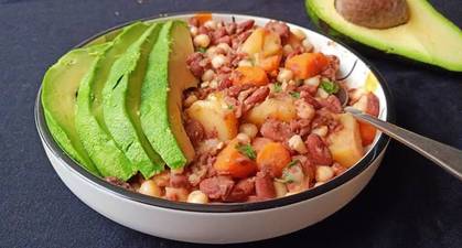 Githeri with potatoes and ovaccado