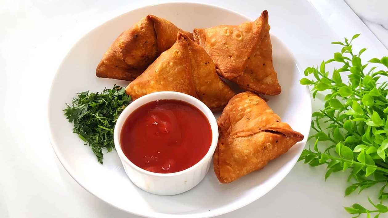 Vegetable samosa