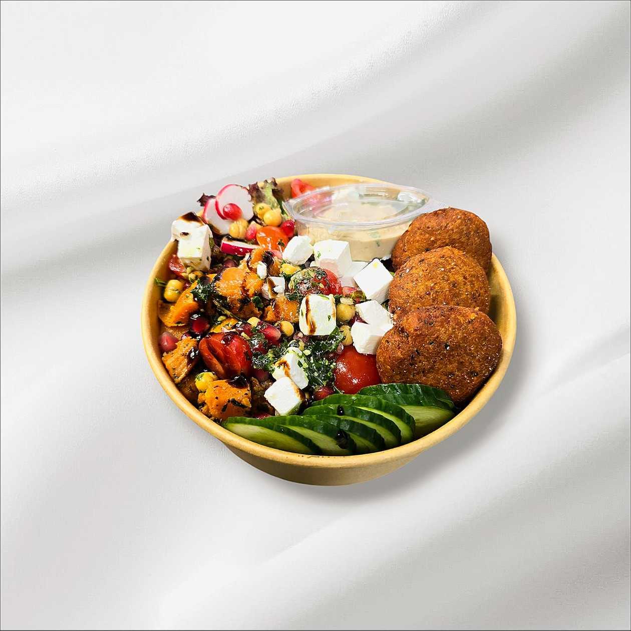 Middle Eastern Salad Bowl 🧆