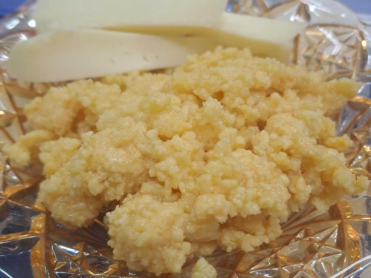 Cuban-style dulce de leche with cheese.