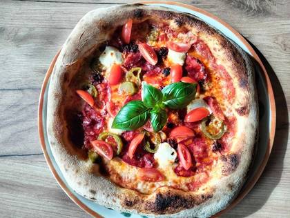 Pizza Molto Piccante